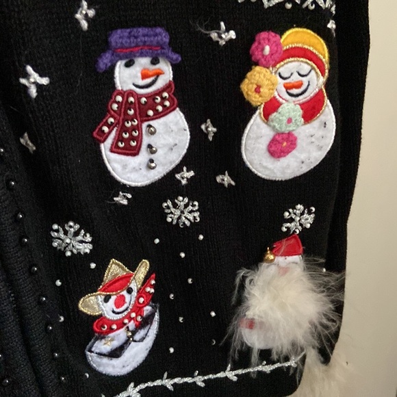 BP design sweater with snowmen & feathers with snaps In like new condition - Picture 6 of 12